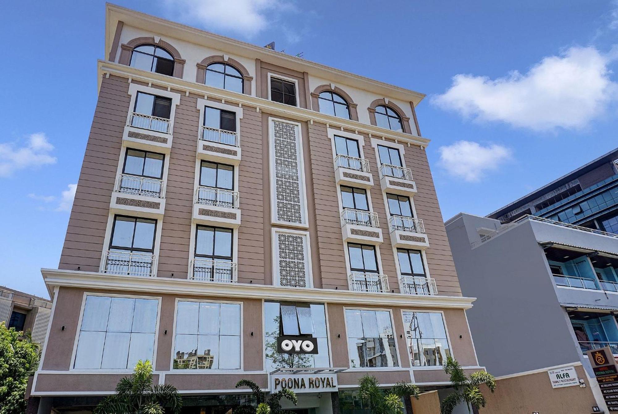 Super Townhouse Poona Royal Hotel Pimpri-Chinchwad Buitenkant foto